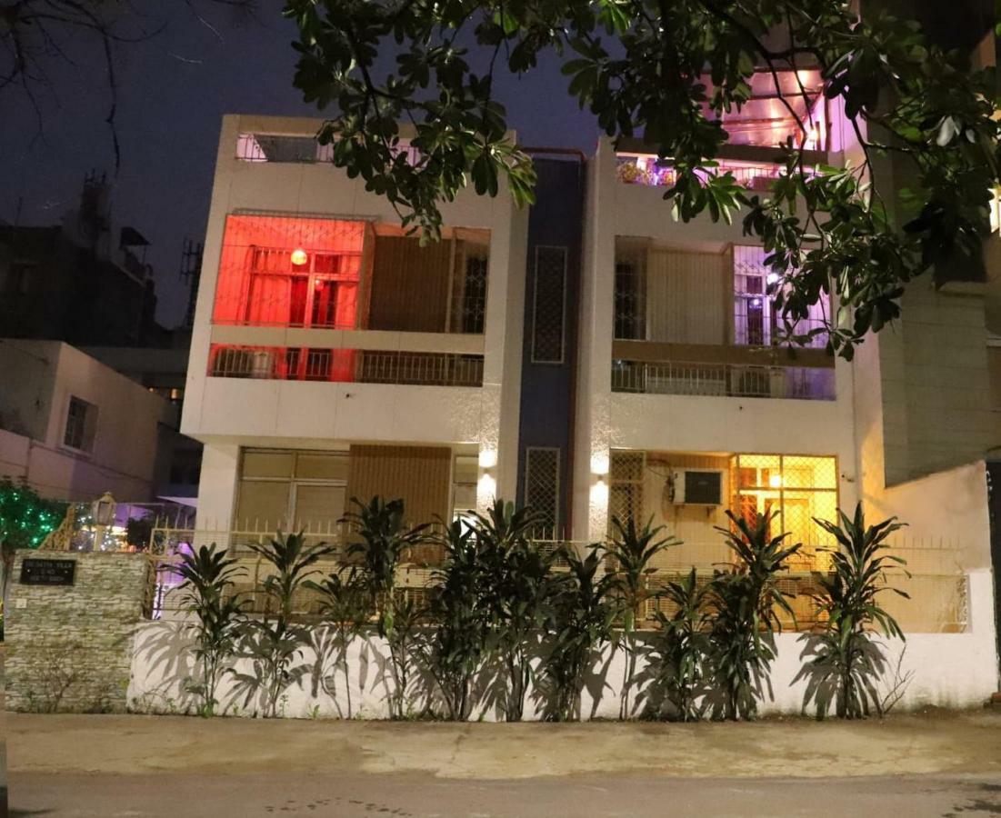 Maplewood Guest House, Neeti Bagh, New Delhiit Is A Boutiqu Guest House - Room 5 Eksteriør billede