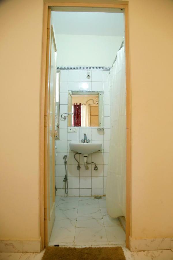 Maplewood Guest House, Neeti Bagh, New Delhiit Is A Boutiqu Guest House - Room 5 Eksteriør billede