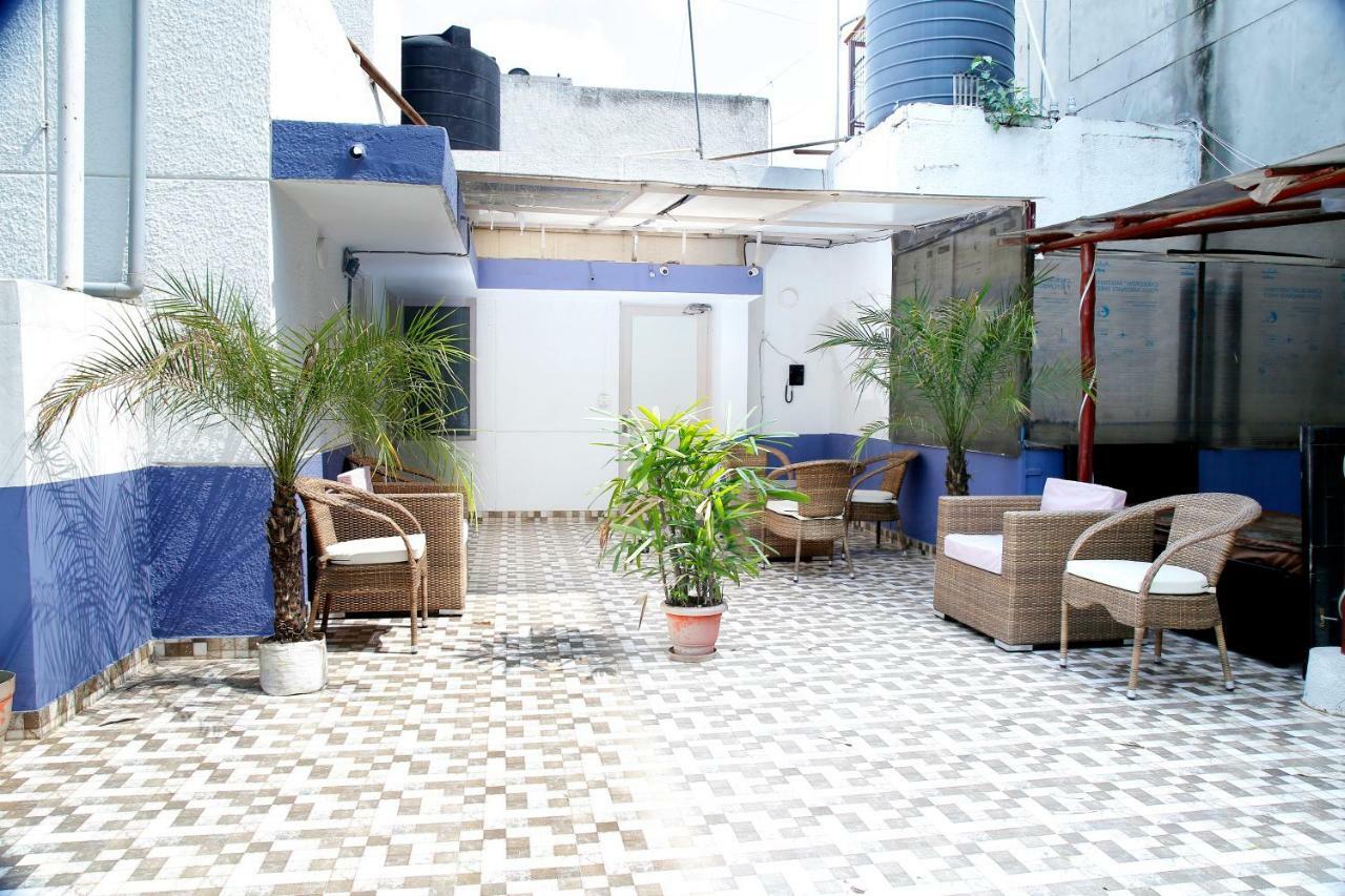 Maplewood Guest House, Neeti Bagh, New Delhiit Is A Boutiqu Guest House - Room 5 Eksteriør billede